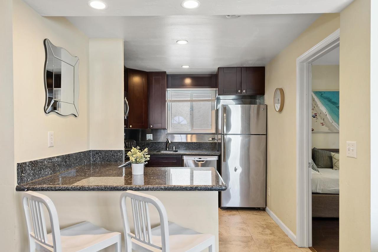 Riviera Bay View Dream - Private Patio With Bay View And Parking