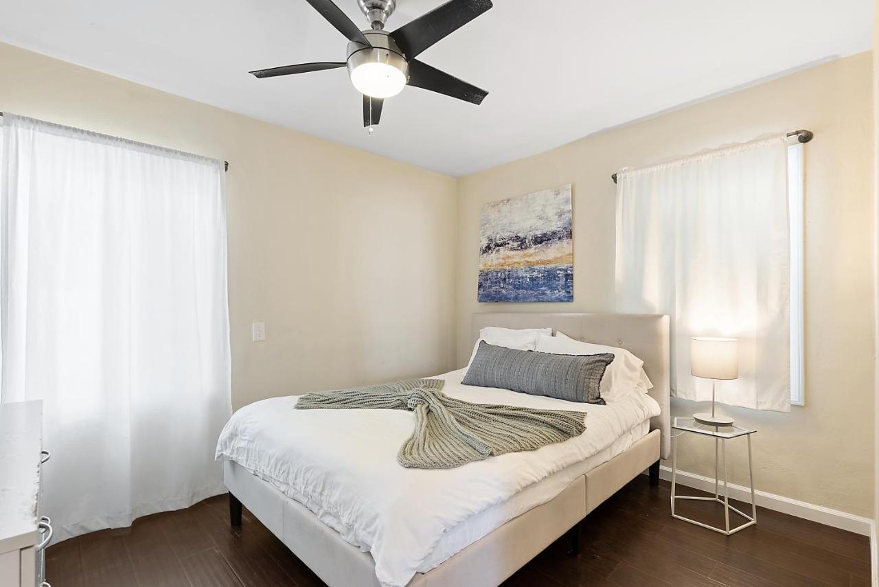 Riviera Bay View Dream - Private Patio With Bay View And Parking *