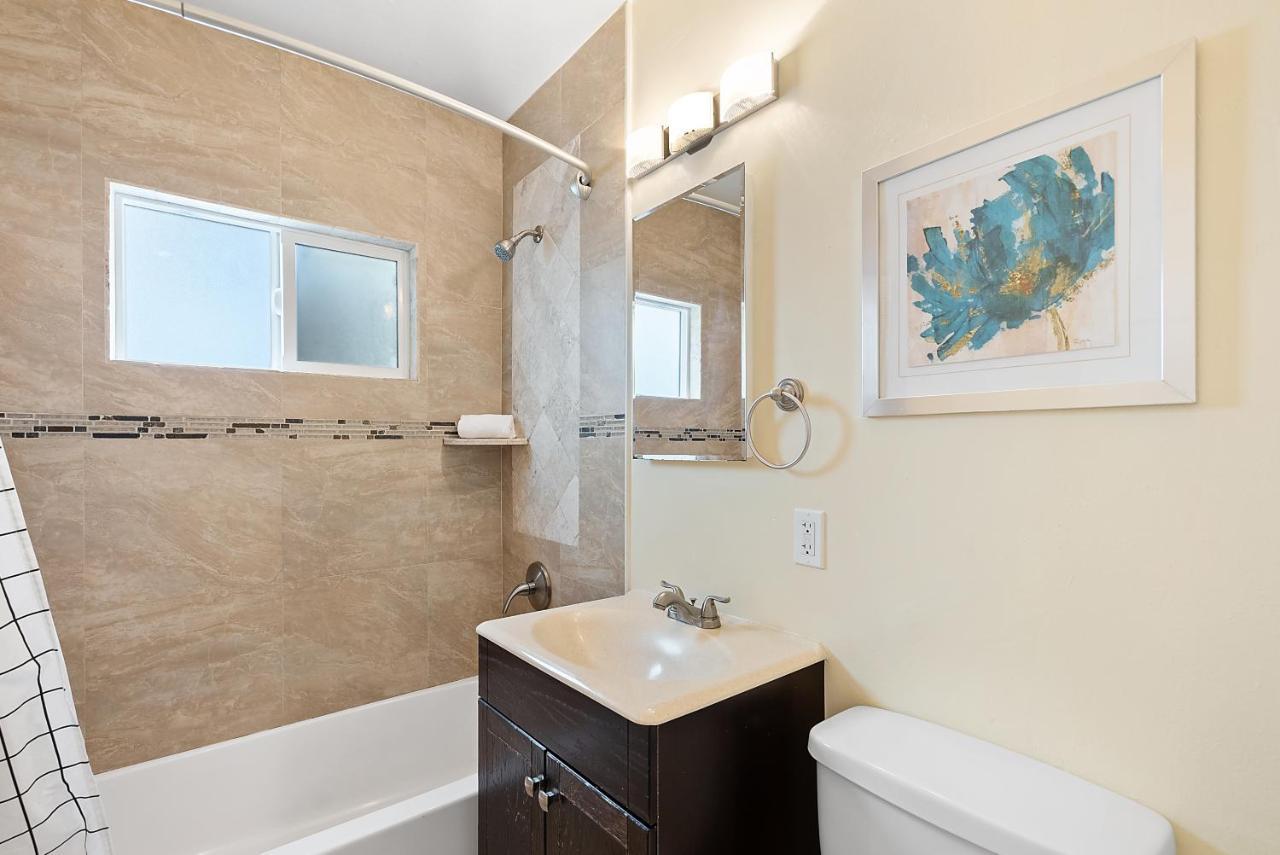 Riviera Bay View Dream - Private Patio With Bay View And Parking *