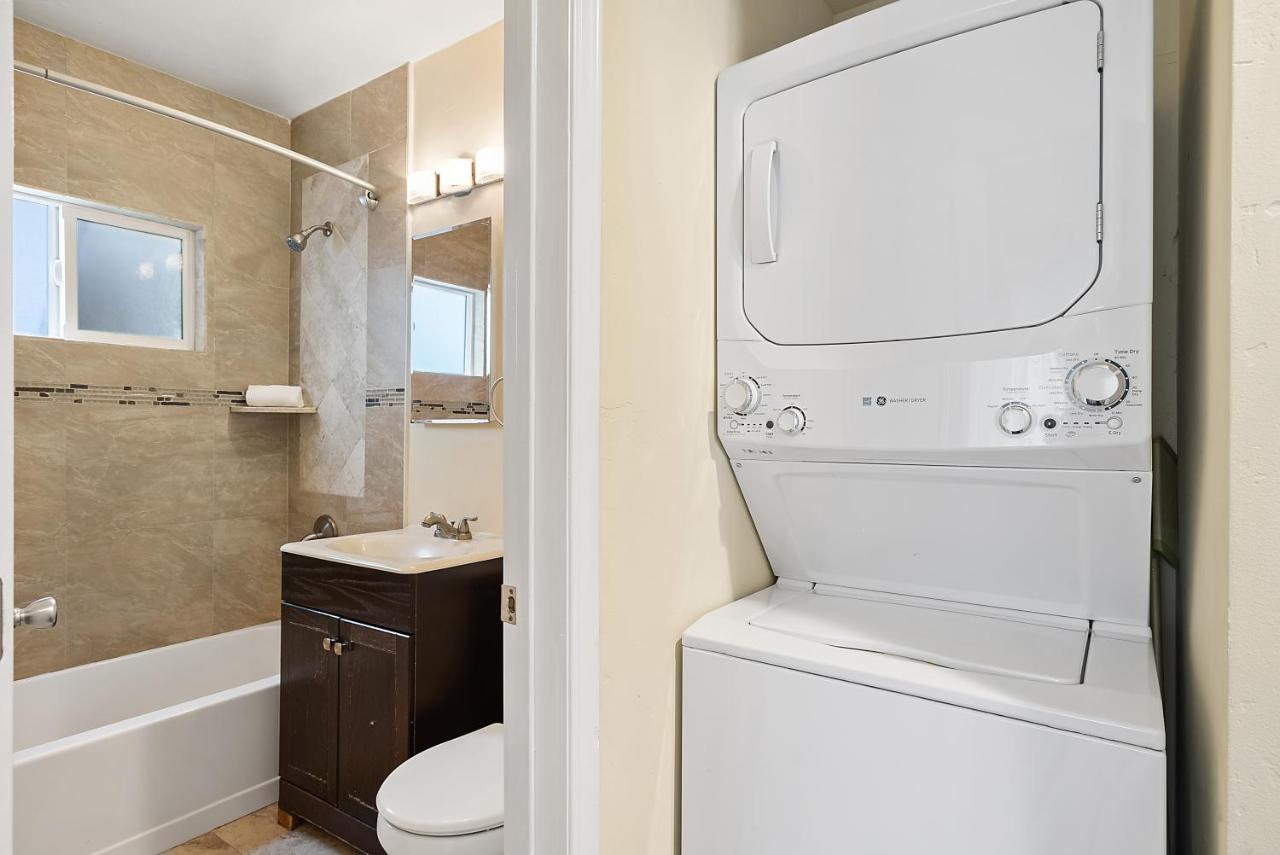 Riviera Bay View Dream - Private Patio With Bay View And Parking *