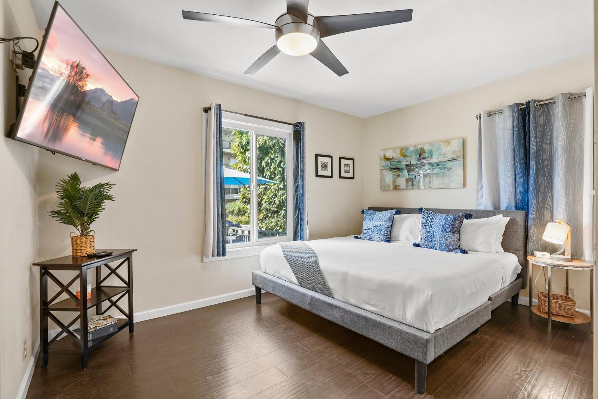 Riviera Bay View Dream - Private Patio With Bay View And Parking Holiday home San Diego
